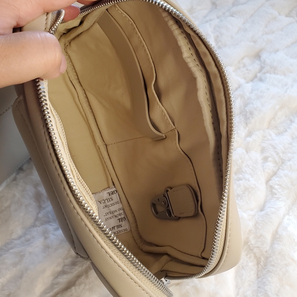 NWT MONOS METRO DUFFEL Carry-on - Picture 15 of 17